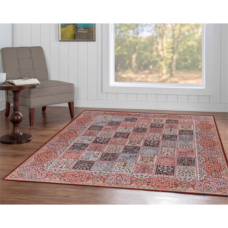 Laysan Home Traditional Woven Polyester 5'x7' Rug in Red