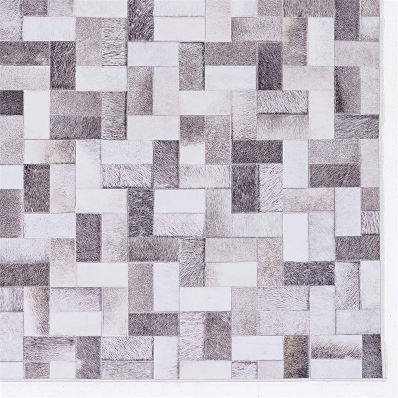 Laysan Home Transitional Woven Polyester 5'x7' Rug in Gray