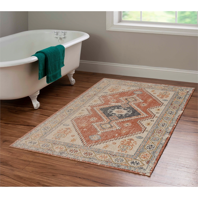 Laysan Home Traditional Machine Made Polyester 3'x5' Rug in Ivory