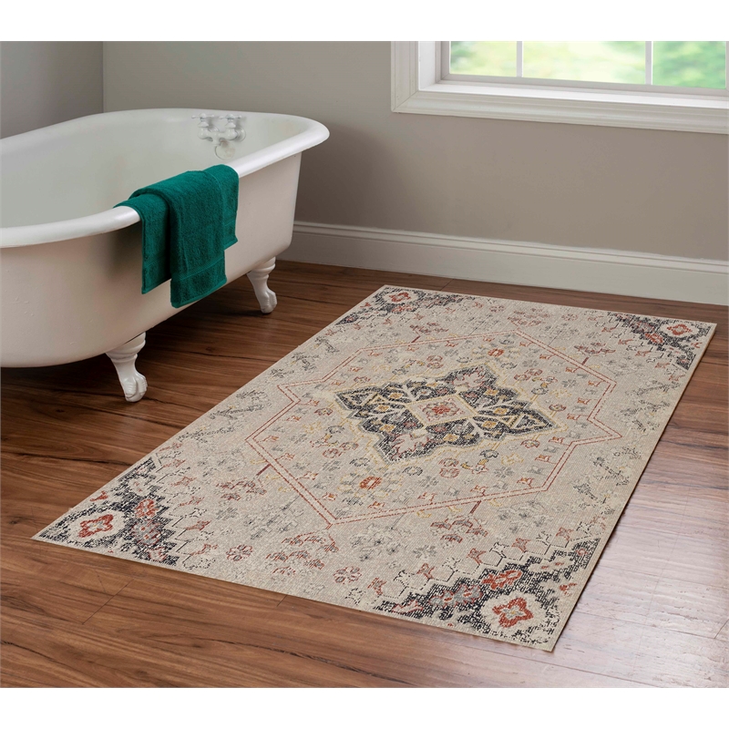 Laysan Home Traditional Machine Made Polyester 3'x5' Rug in Ivory