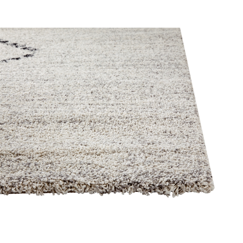 Granada Jewels Ivory Grey and Charcoal Olefin Shag Area Rug