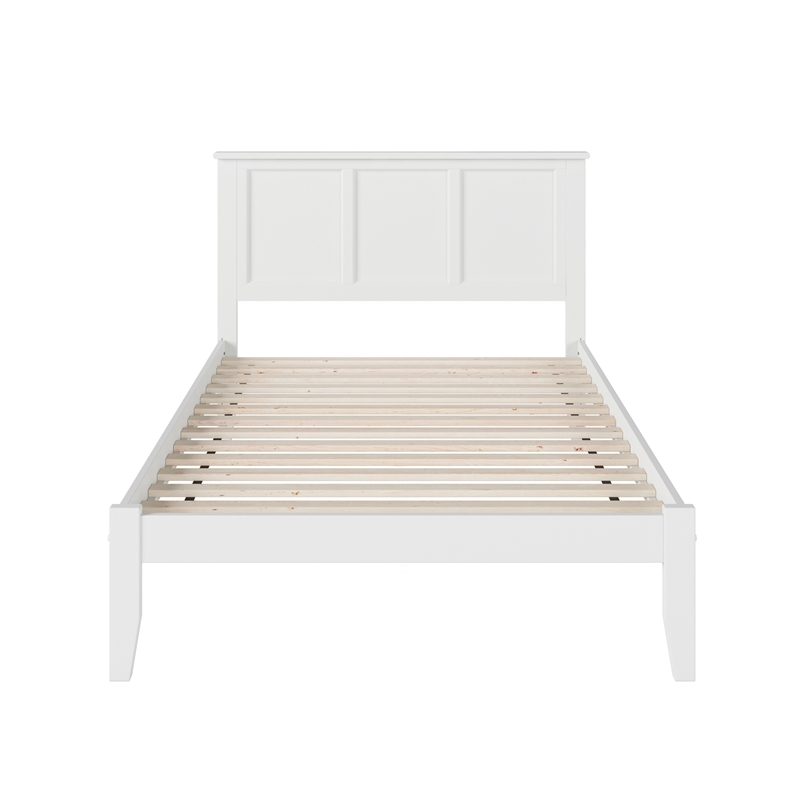 Leo & Lacey Contemporary Full Solid Wood Platform Bed in White