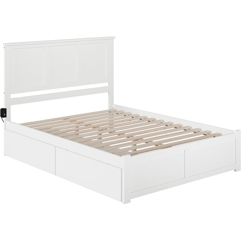 Leo & Lacey King Wood Platform Bed with Footboard & Storage Drawers in White