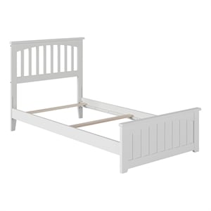 Leo & Lacey Twin XL Wood Foundation Bed with Matching Footboard in White