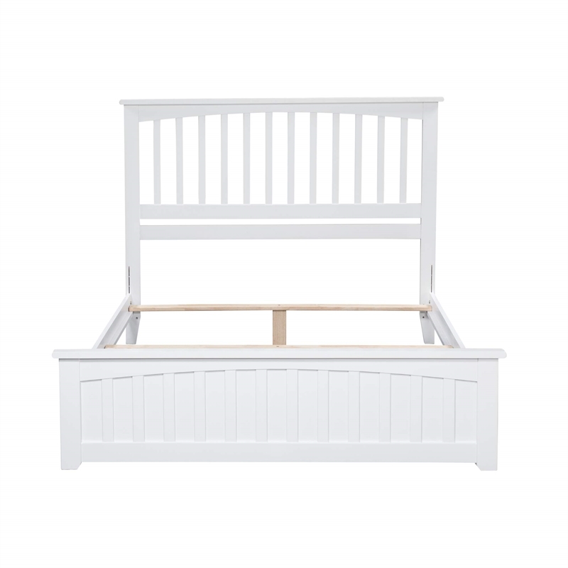 Leo & Lacey Queen Wood Foundation Bed with Matching Footboard in White