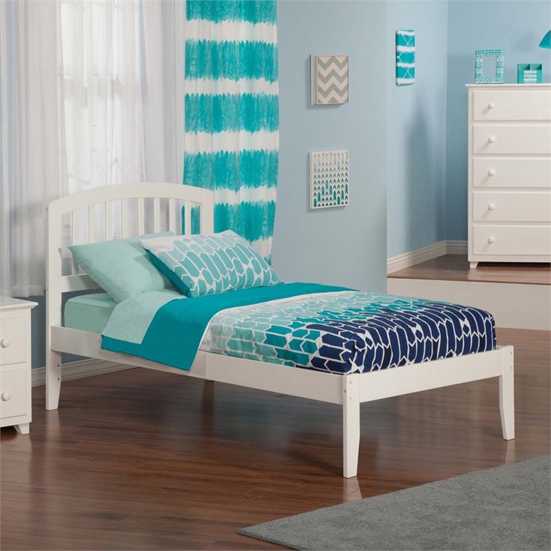 Leo & Lacey Contemporary Twin XL Solid Wood Platform Bed in White