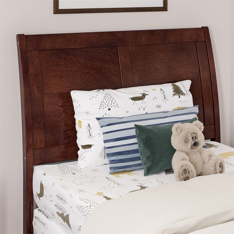 Leo & Lacey Twin Platform Bed with Matching Footboard & Twin Trundle in Walnut