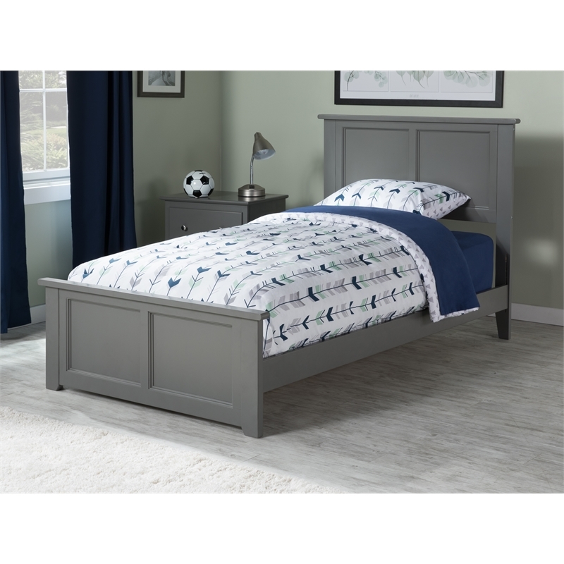 Leo & Lacey Twin XL Wood Foundation Bed with Matching Footboard in Grey