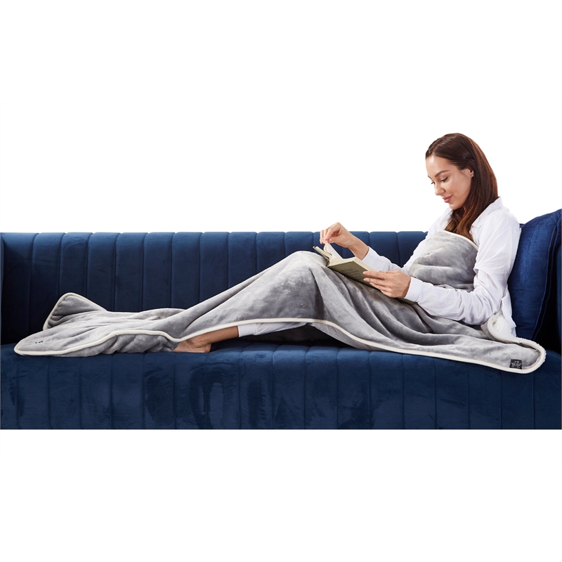 Mekhi Sherpa Polyester Throw Blanket with Feet Pocket Light Gray 28