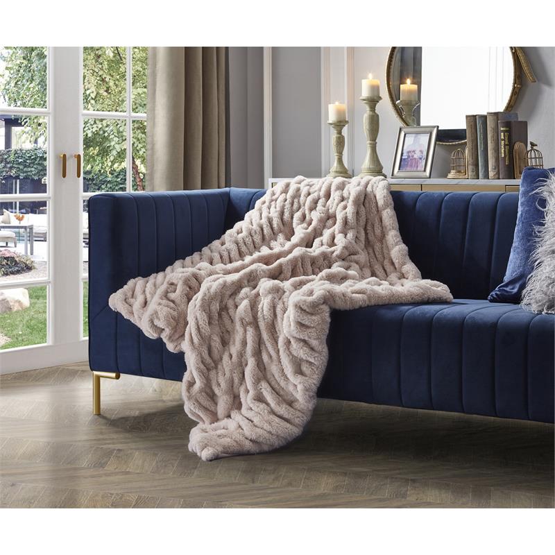 Atreyu Throw Blush Polyester 50