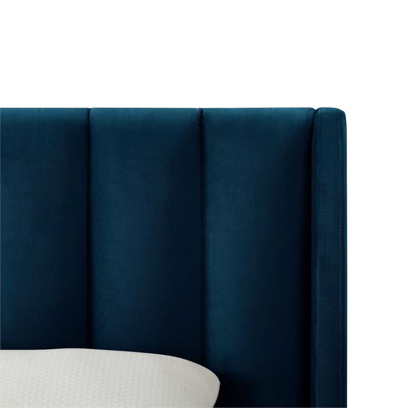 Aubreigh Bed Navy Velvet Queen Upholstered Channel Tufted