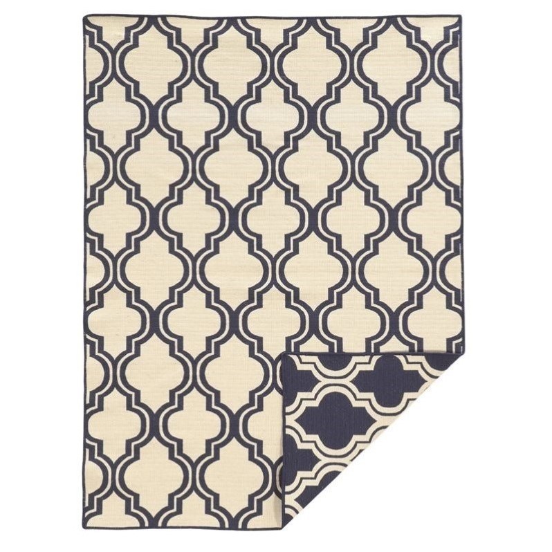 Riverbay Furniture 5' x 8' Hand Woven Quatrefoil Wool Rug