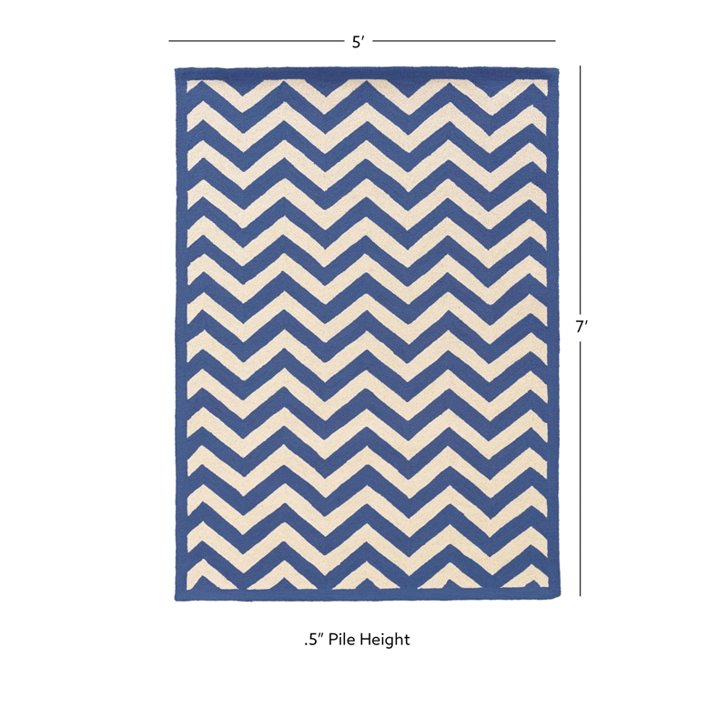 Riverbay Furniture 5' x 7' Hand Hooked Chevron Wool Rug in Navy