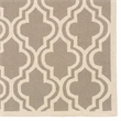 Riverbay Furniture 8' x 10' Hand Hooked Quatrefoil Wool Rug in Gray