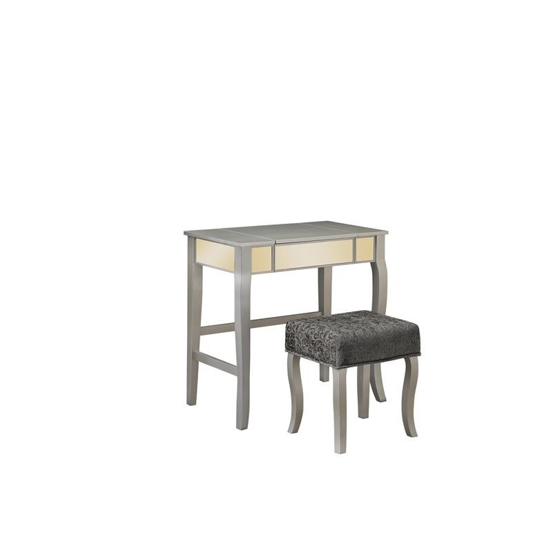 Riverbay Furniture Bedroom Vanity Set in Silver