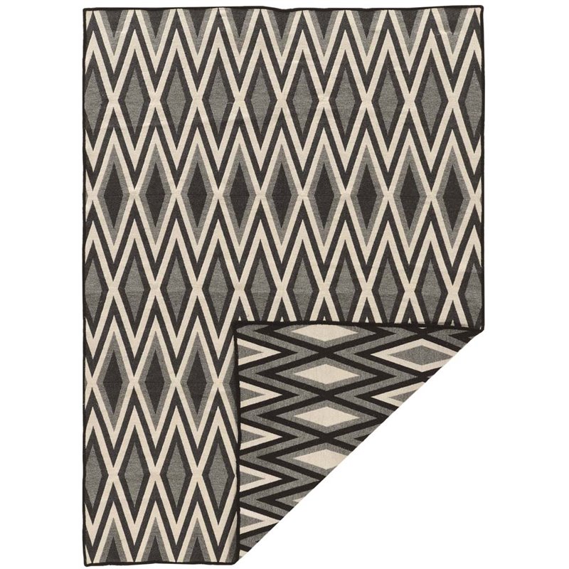 Riverbay Furniture 5' x 8' Hand Woven Diamond Wool Rug in Gray