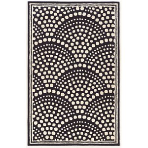 Riverbay Furniture 2' x 3' Hand Tufted Wool Rug in Navy and White