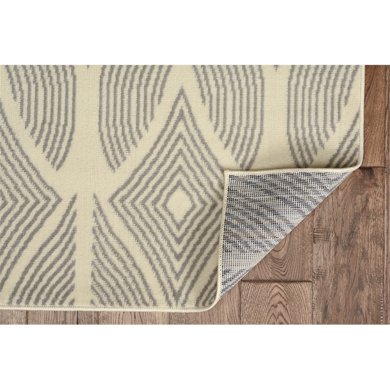 Riverbay Furniture Transitional Polypropylene 4'3