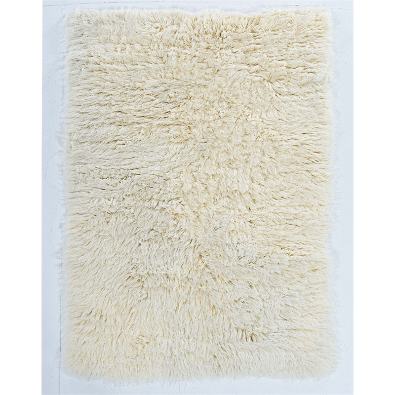 Riverbay Furniture Transitional Flokati Shag Wool 4'x6' Rug in Natural