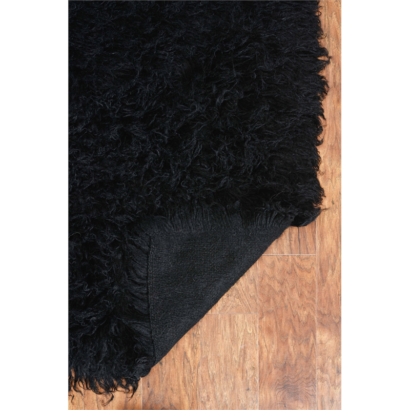 Riverbay Furniture Transitional Flokati Hand Woven Wool 8'x10' Rug in Black