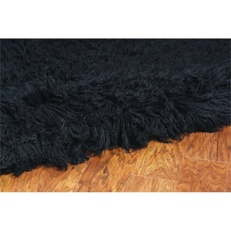 Riverbay Furniture Transitional Flokati Hand Woven Wool 8'x10' Rug in Black