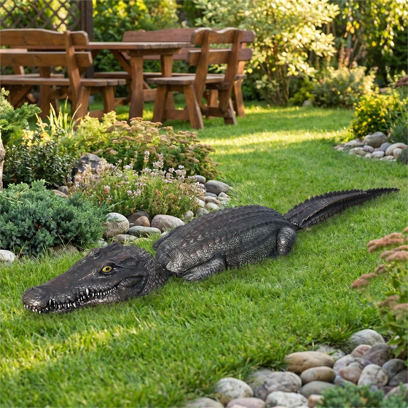 Oversize Realistic Crocodile alligatory Garden Statue