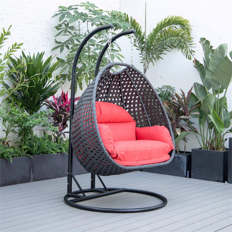 LeisureMod Mendoza Charcoal Wicker Patio Double Swing Chair in Red
