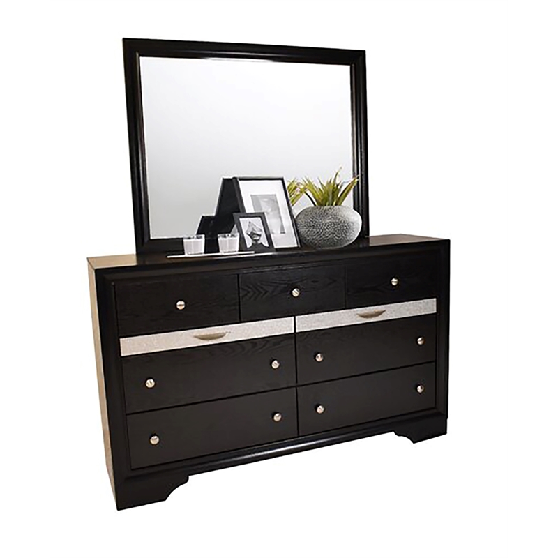 Matrix Traditional Style Queen 4 PC Storage Bedroom Set in Black made with Wood