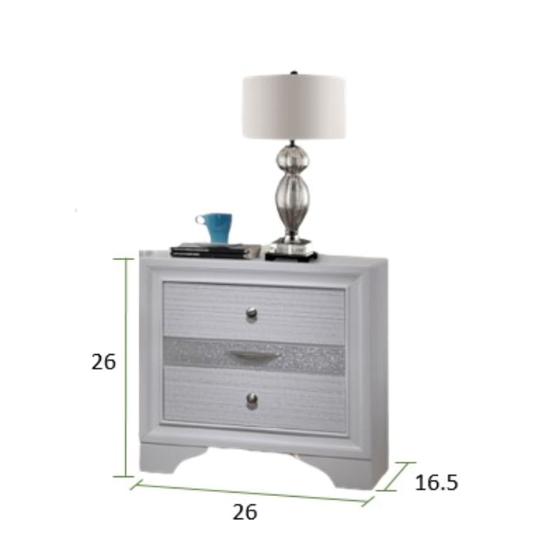 Matrix Traditional Style King 4 PC Storage Bedroom Set in White made with Wood