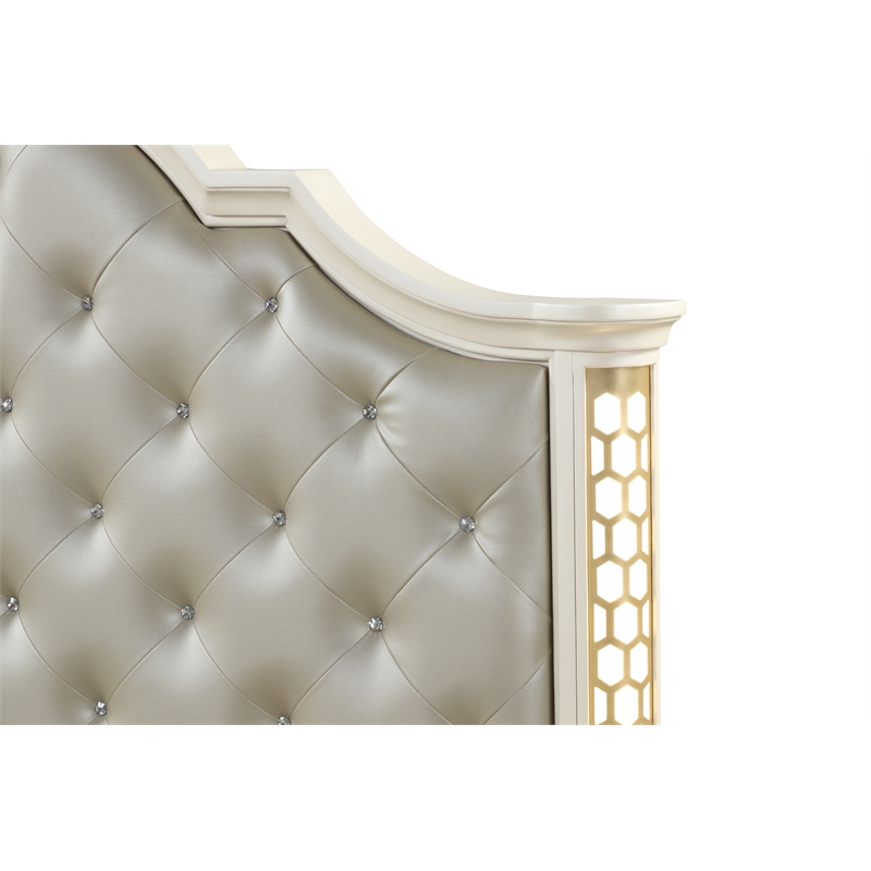 Jasmine Traditional King 4 Pc Unique LED Bedroom Set made with Wood in Beige