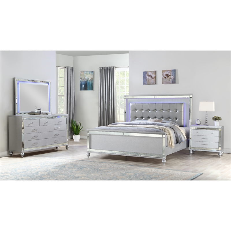 Sterling King 4 PC LED Bedroom set made with Wood in Silver