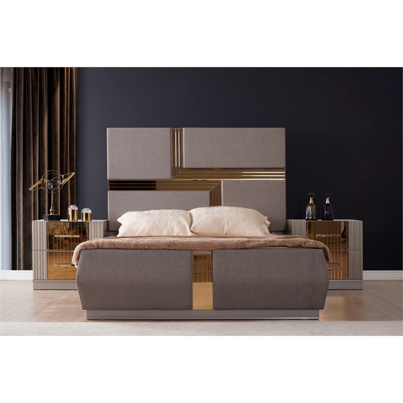 Lorenzo Queen 5 Pc Tufted Bedroom set made with Wood in River sand Gray