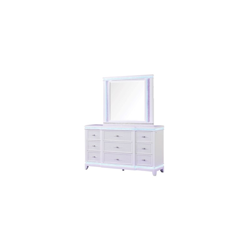 Modern Style Queen 5PC Bedroom Set Made with Wood in Milky White