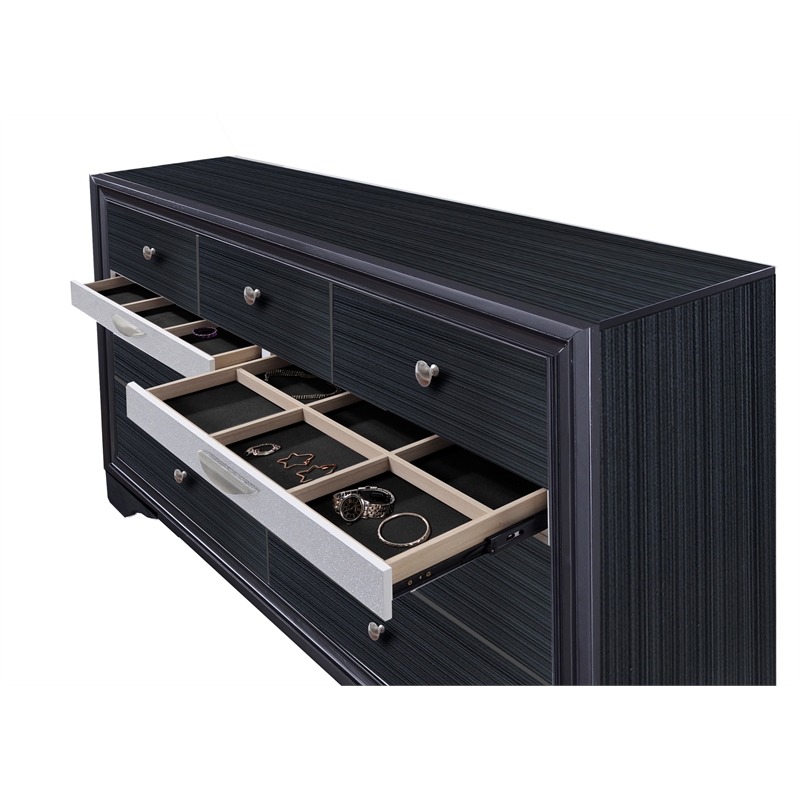 Matrix Traditional Style Full 4 PC Storage Bedroom Set made with Wood  in Black
