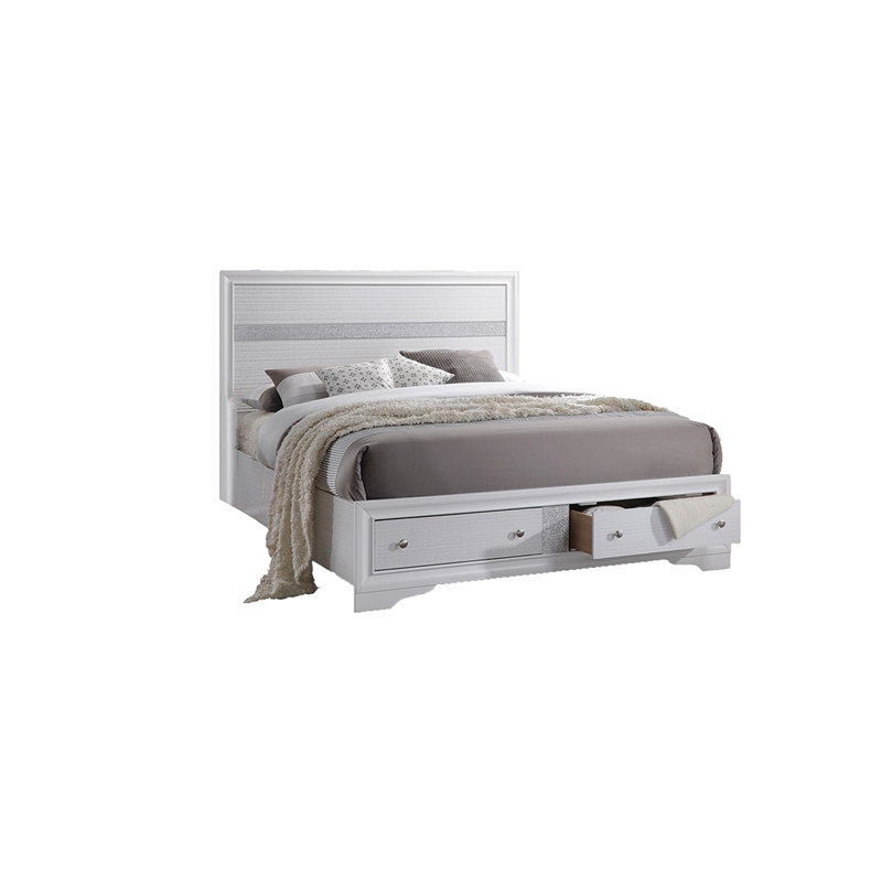 Matrix Traditional Style Full 4 PC Storage Bedroom Set made with Wood  in White