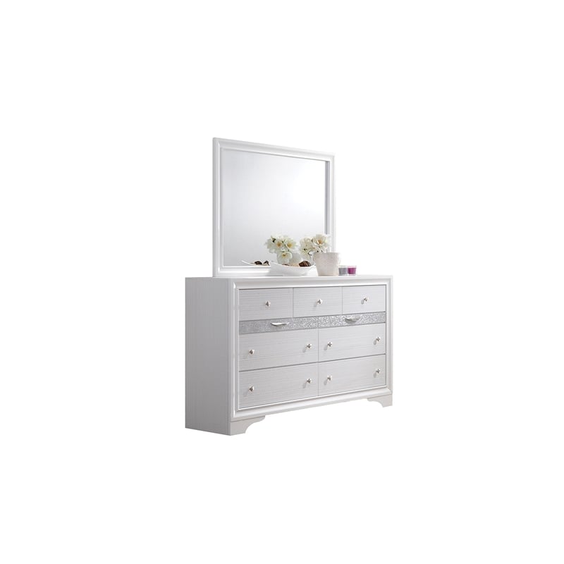 Matrix Traditional Style Full 4 PC Storage Bedroom Set made with Wood  in White