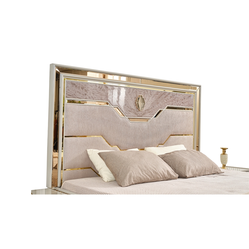 Omary Traditional Style king Size Bed with gold Accent made with Wood in Beige