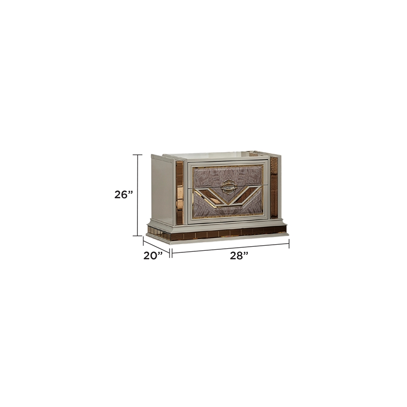 Omary Traditional Style King 4Pc Bedroom Set made with Wood in Beige