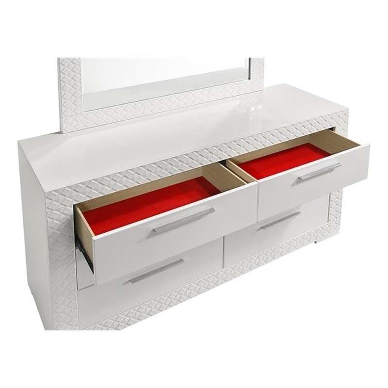Blanca Modern Style 6-Drawer Dresser Made With Wood in White color