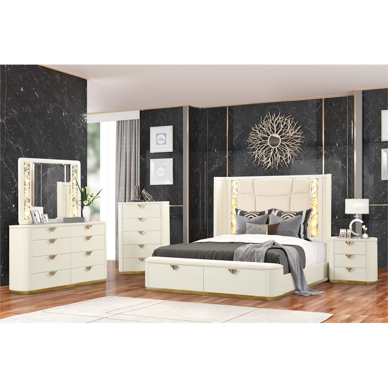 La Pierre Contemporary Style Queen 5PC Bedroom Set made with Wood in Beige