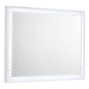 Manhattan Mirror with Lacquer & LED Lighting Solid + Manufactured Wood in White