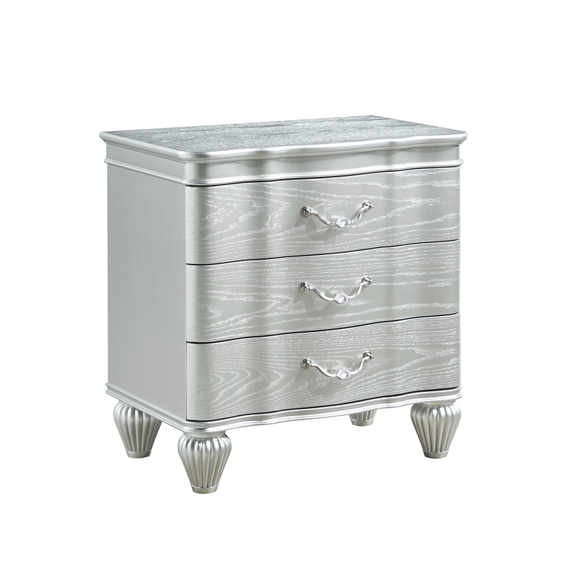 Eros Queen 4PC Bedroom Set with Manufactured Wood & Tufted Detailing in Silver