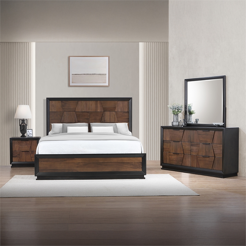 Houston Traditional Style King 4PC Bedroom Set Made With Wood in Walnut