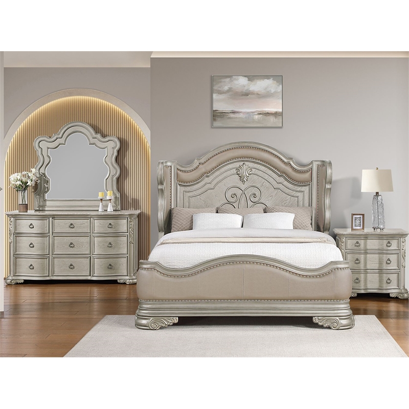 Bella Traditional Wood King Bed with Panel Design in Champagne