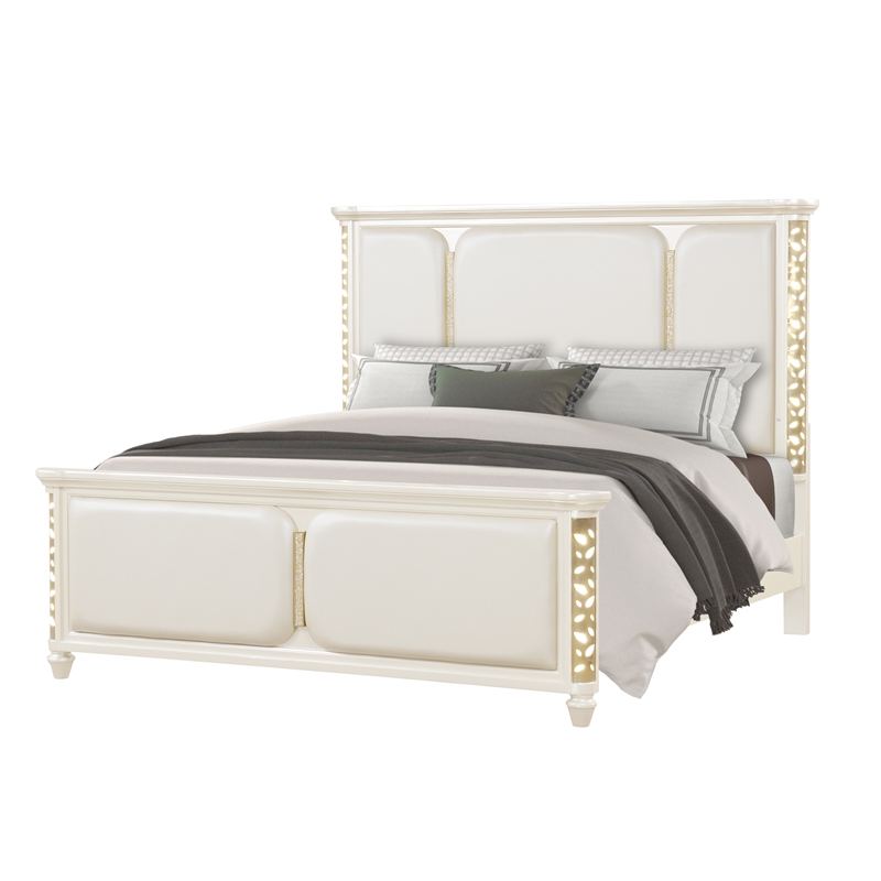 Cinderella Traditional Style 4 Pc Queen Bedroom Set with LED and Gold Accents