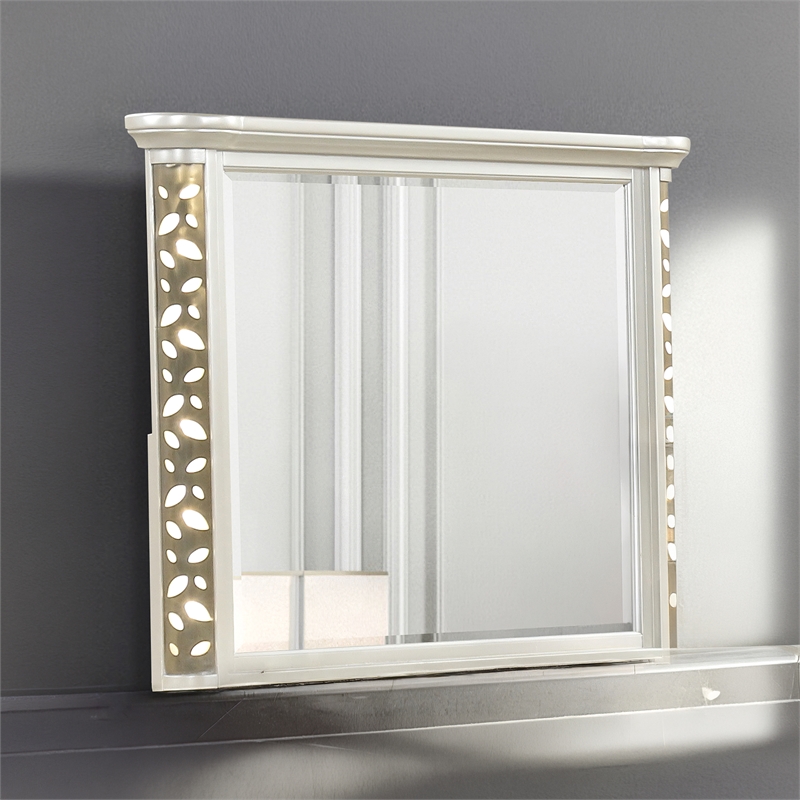 Cinderella Traditional Wood Mirror with LED Accents in Cream