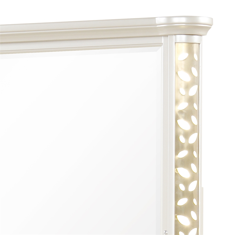 Cinderella Traditional Wood Mirror with LED Accents in Cream