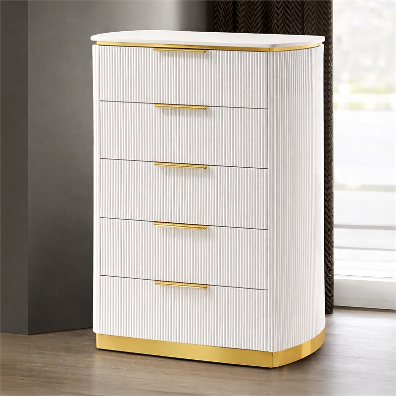 Giovanni Modern 5 Drawer Chest with Fluted Fronts and Gold Accents in White
