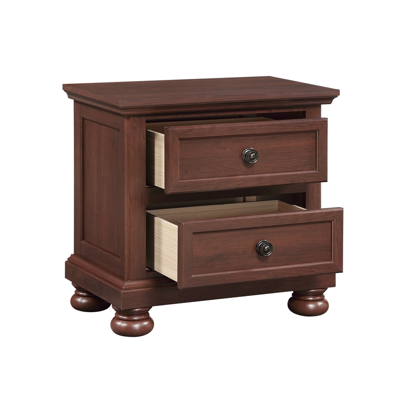 Boston Traditional Queen 5 Pc Bedroom Set in Walnut