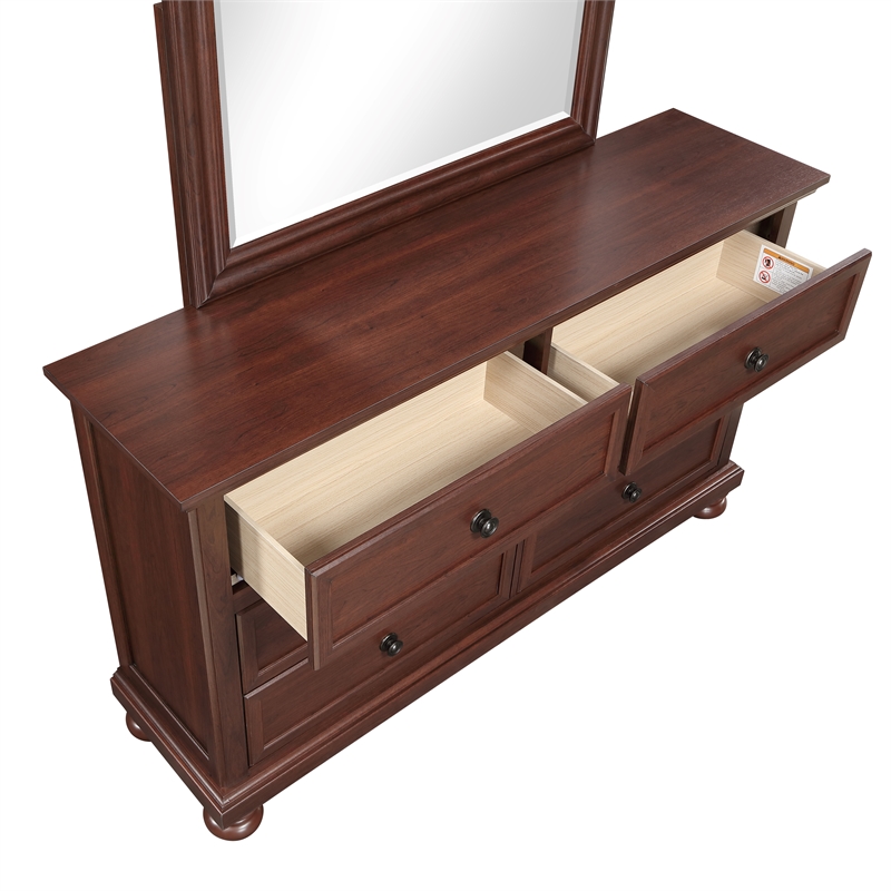 Boston Traditional Queen 5 Pc Bedroom Set in Walnut